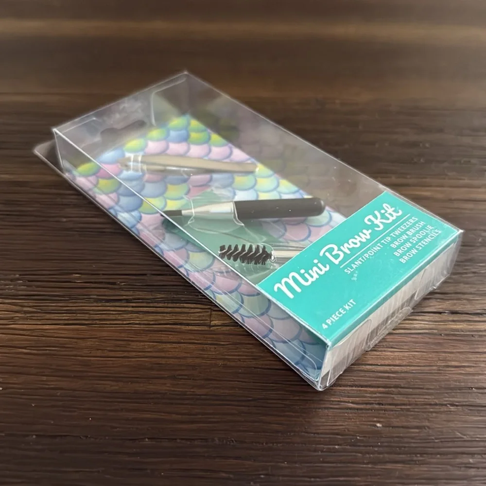 Mini Brow Kit 4 Piece Set NEW